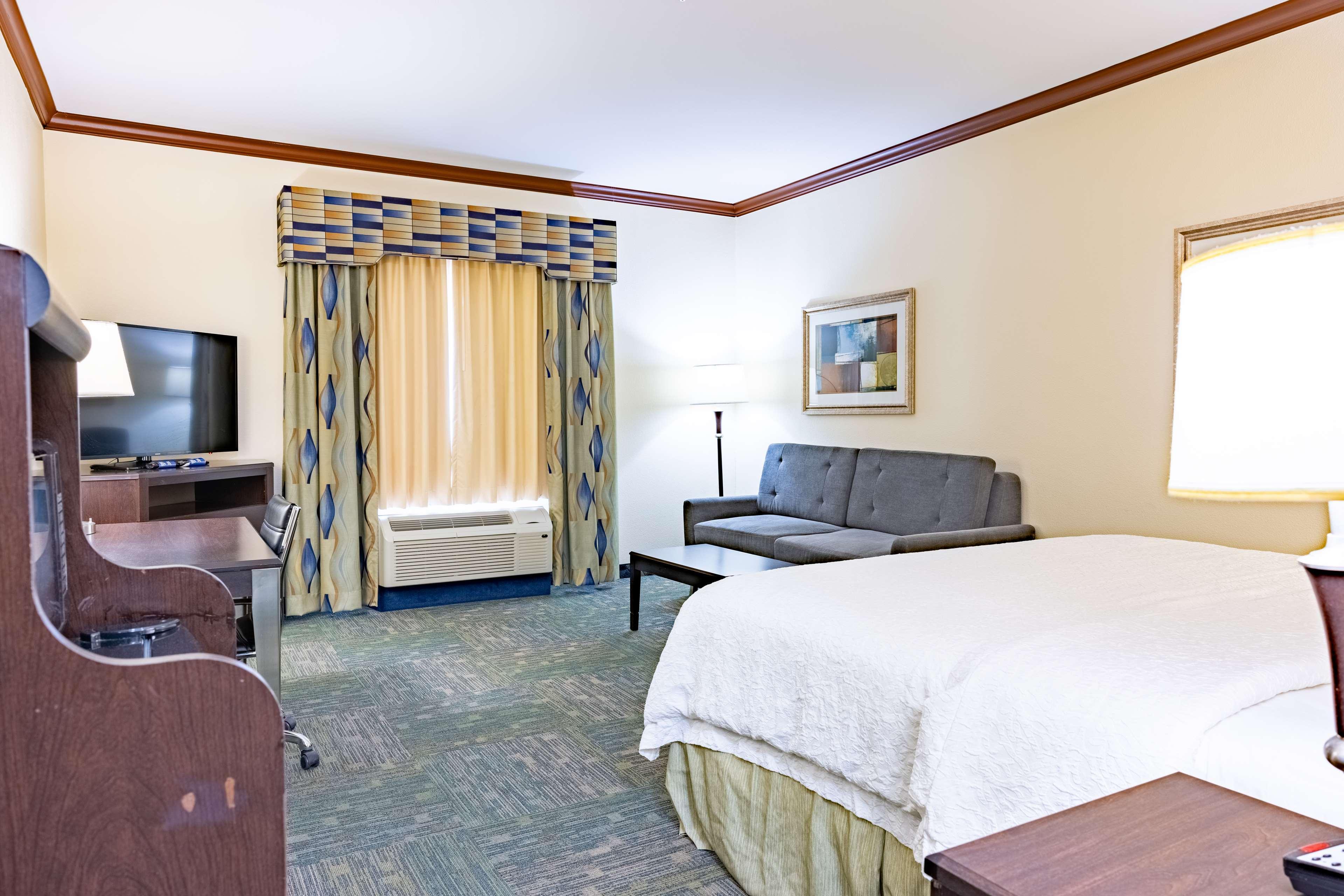 Hampton Inn Alice Exterior photo