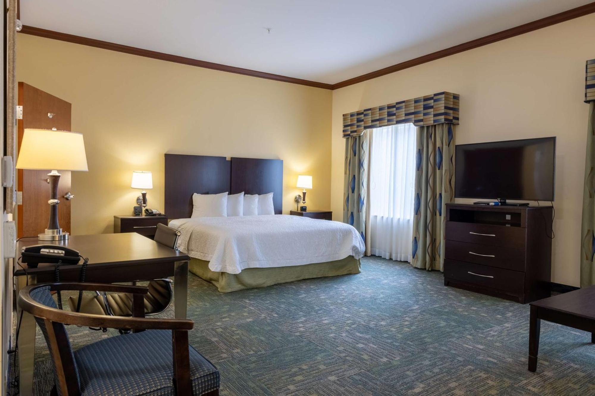 Hampton Inn Alice Exterior photo