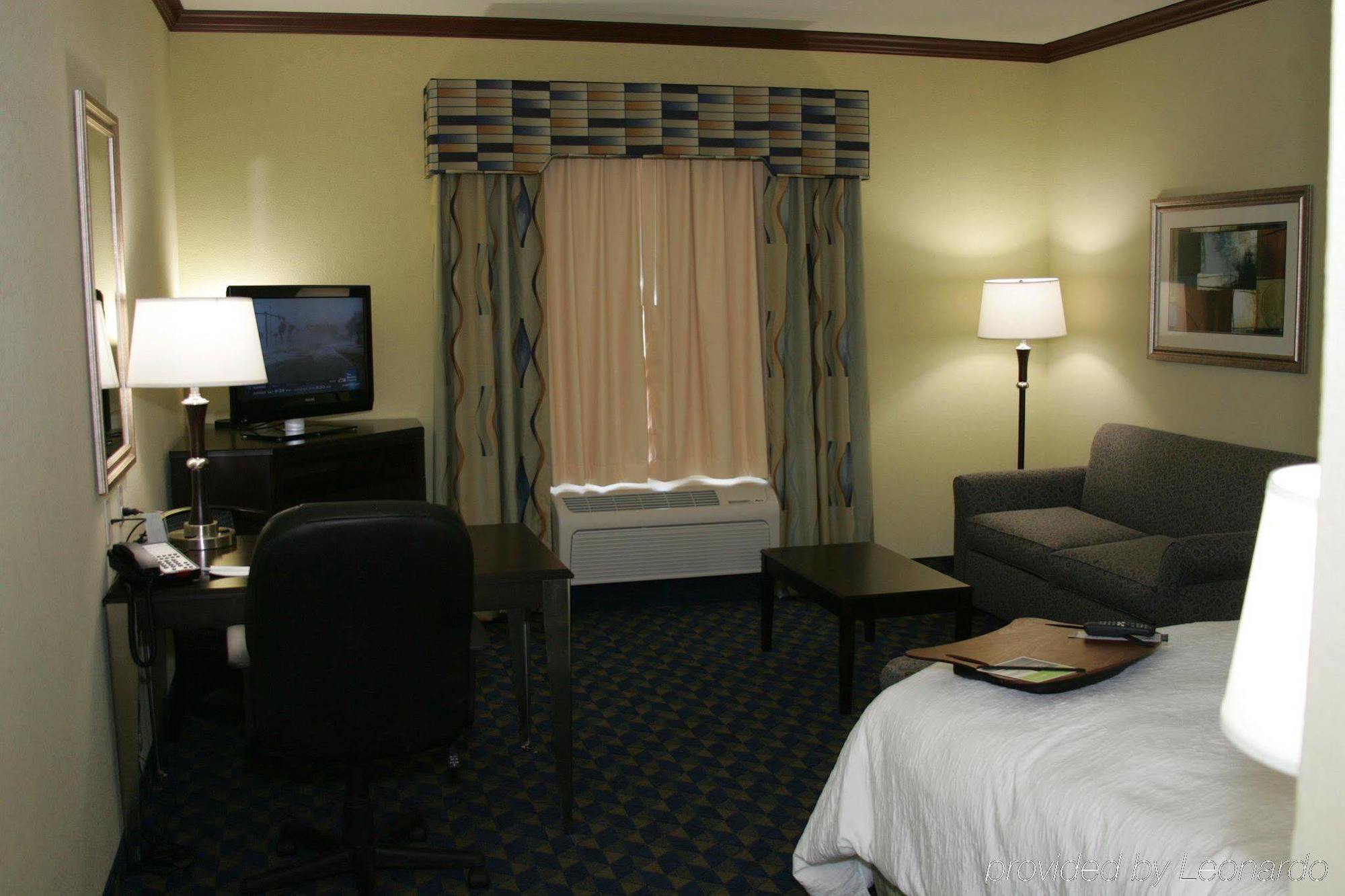Hampton Inn Alice Room photo